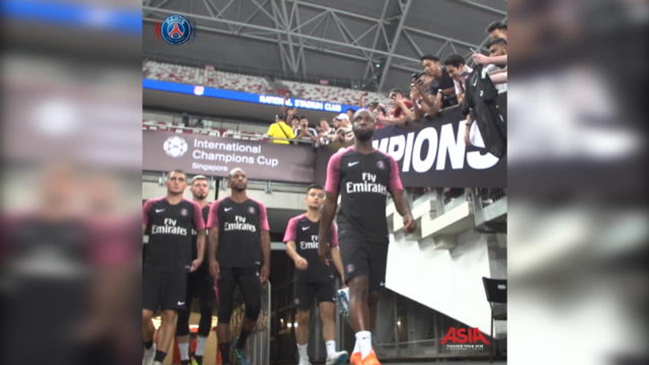 ICC - Le PSG s'entraîne devant les fans à Singapour