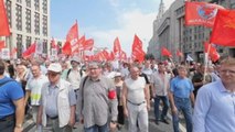Miles de personas protestan en Moscú contra reforma de pensiones