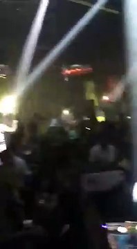 ‫پی ٹی آئی کے کارکنوں نے جیت کے بعد لندن کے نائٹ کلبوں میں بھی جشن منا رہے ہیں‬