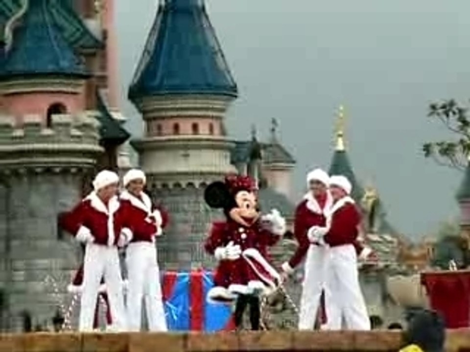 Noel à Disneyland Paris  part 2