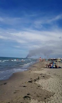 Quell'insolito fumo nero tra Barletta e Margherita di Savoia