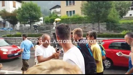 VIDEO - RITIRO FINITO - LA LAZIO LASCIA AURONZO - IMMOBILE ACCLAMATO