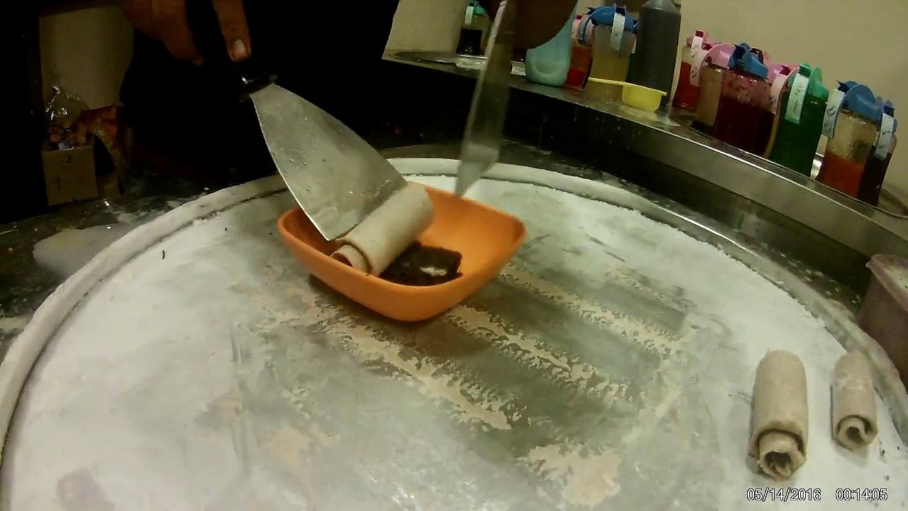 HOT VOLCANO ICE CREAM ROLLS | CHOCOLATE LAVA ICE CREAM | MOST DELICIOUS DESSERT