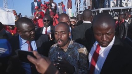 Los dos principales candidatos en Zimbabue cierran su campaña en la capital