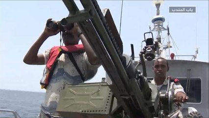 الجزيرة ترصد حركة الملاحة بمضيق باب المندب