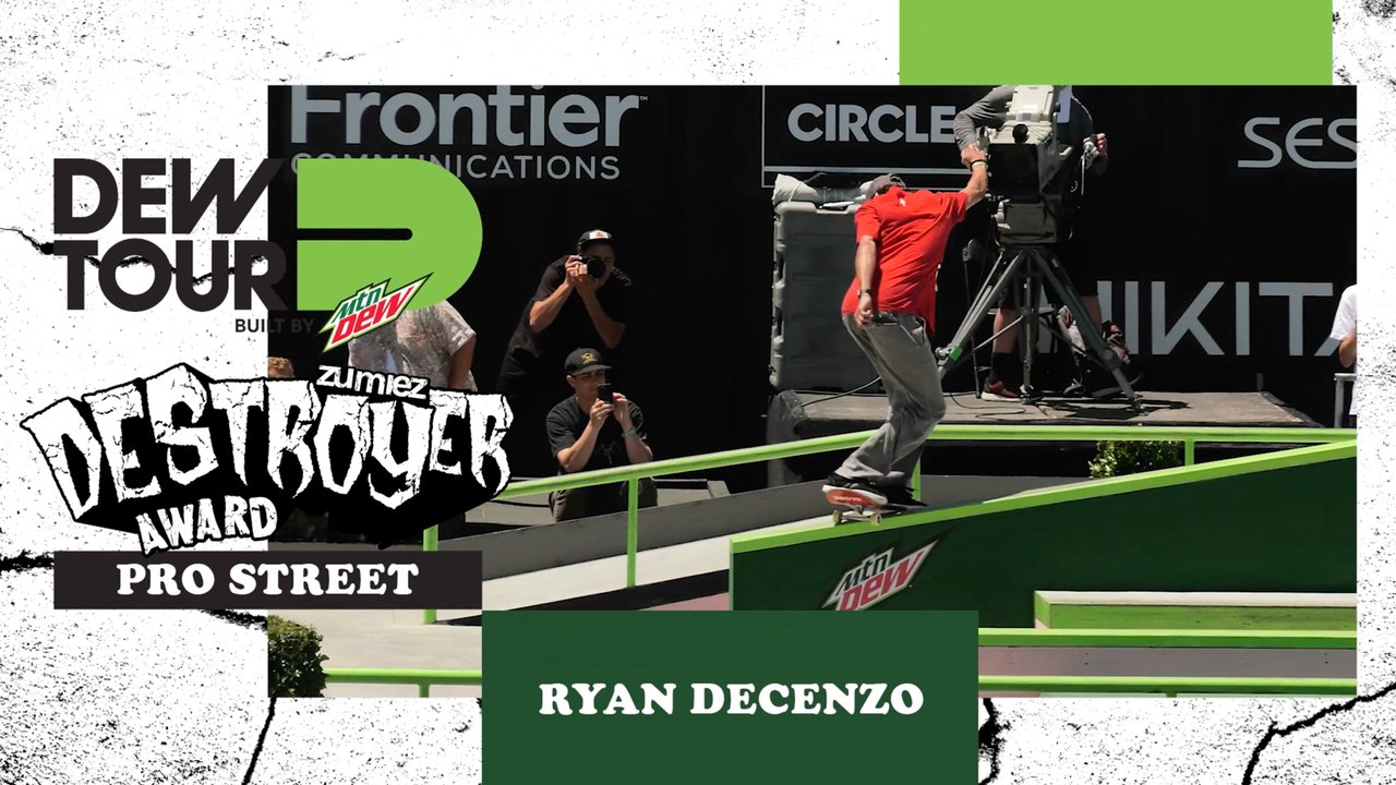 Ryan Decenzo Men's Pro Street Zumiez Destroyer Award | Dew Tour Long Beach 2018