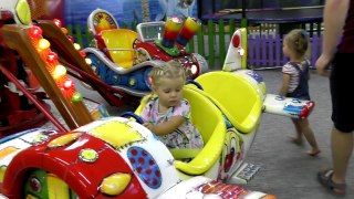 VLOG Диана в Парке Развлечений 7 Чудес Детства amusement park for kids