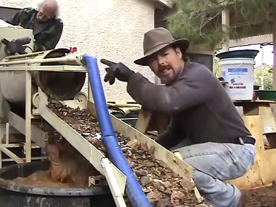 FINDING GOLD!!! How to FIND THE GOLD !!!