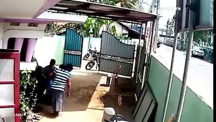 ছোট্ট একটি ভুলের কারনে কতো বড় দুর্ঘটনা হয় দেখুন-AnyNews24