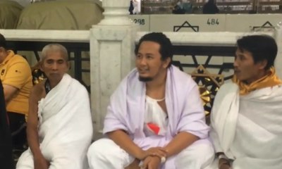 Petugas Bantu Jemaah Calon Haji yang Terpisah