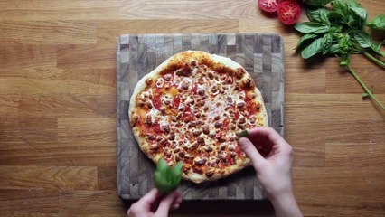 طريقة تحضير البيتزا السريعة ‏