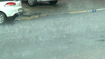 İstanbul'da Beklenen Yağış Başladı
