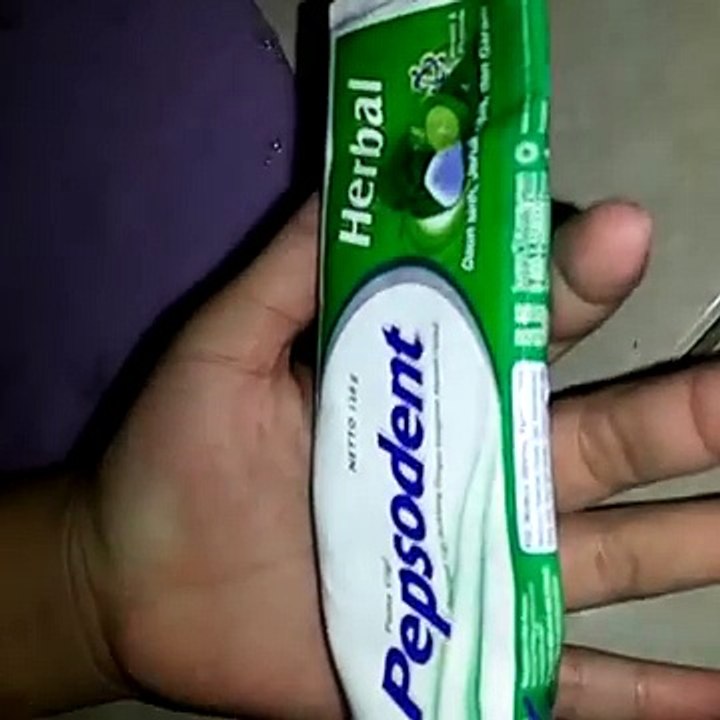 HOW TO MAKE BANANA SLIME