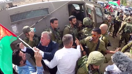 İsrail, Filistinli cesur kız Temimi ve annesini serbest bıraktı (2) - RAMALLAH