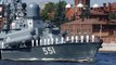 رژه نیروی دریایی روسیه در حضور پوتین