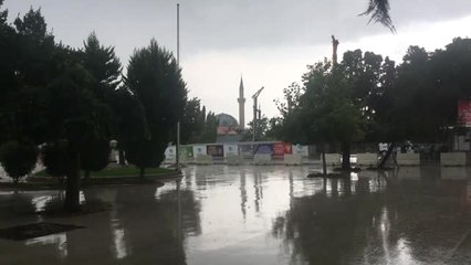 Sağanak Hayatı Olumsuz Etkiledi - Tekirdağ