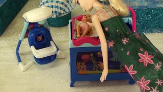 Frozen Elsa sings a lullaby to a baby lullabies and nursery rhymes, songs and toys for chi