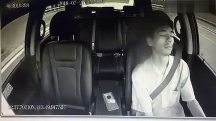 Un automobiliste s'endort au volant