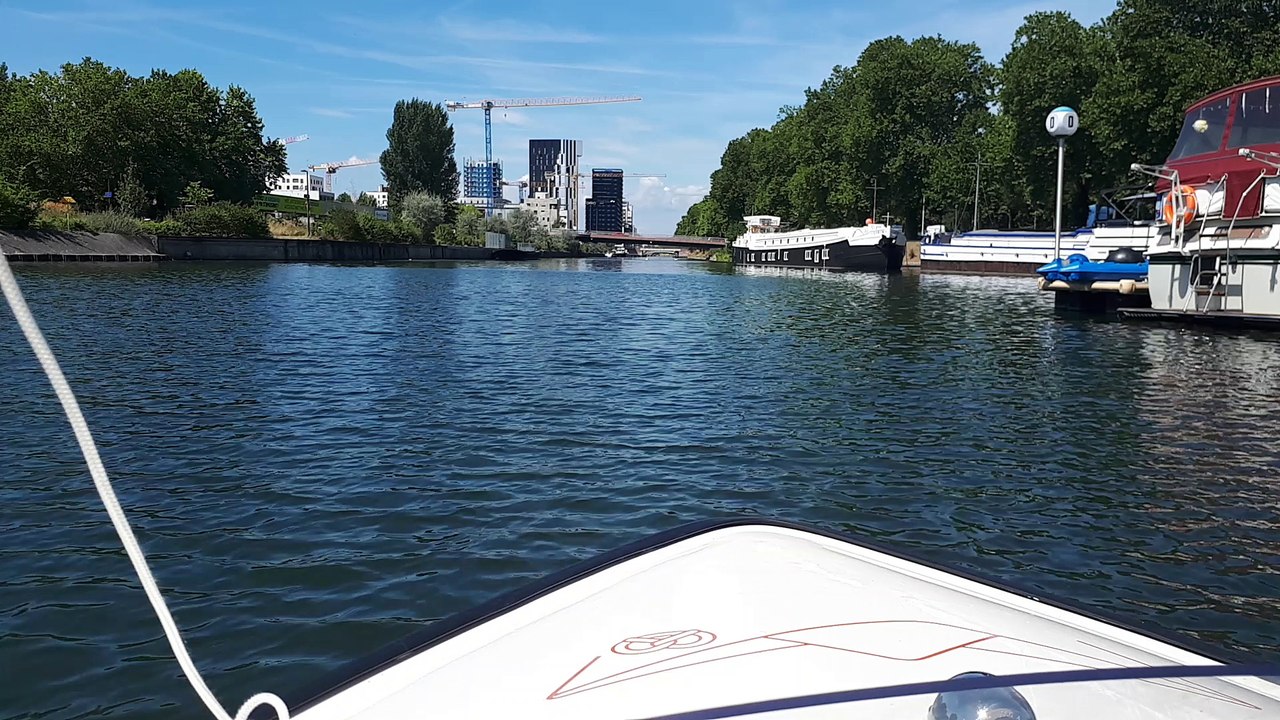 Les bateaux électriques sans permis à Strasbourg