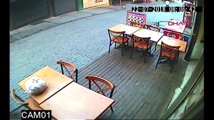 İstanbul İçeride Kimseyi Görmeyince Cep Telefonunu Alarak Kaçtı