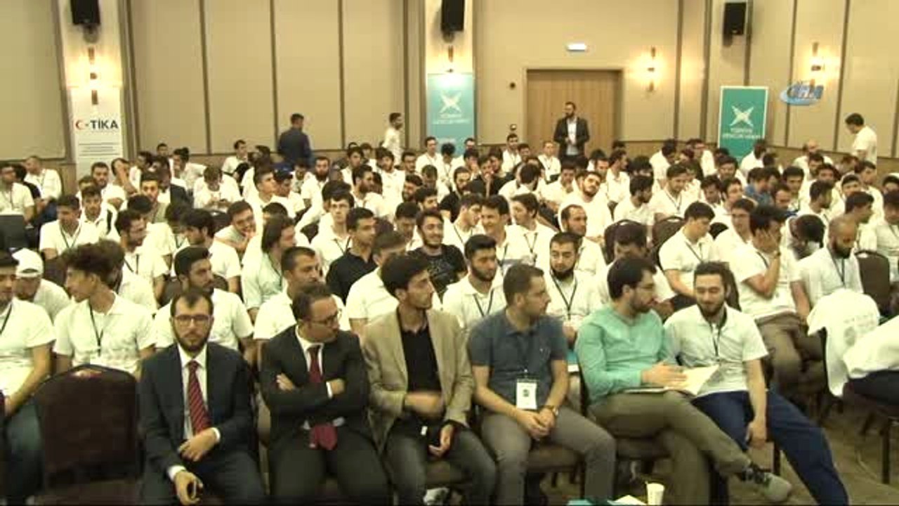 Bilal Erdoğan: "Türkiye Dünyada Yurt Dışı Yardımlarla Birinci Sıraya Yerleşti"