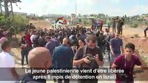 Ahed Tamimi, libérée, revient dans son village de Nabi Saleh