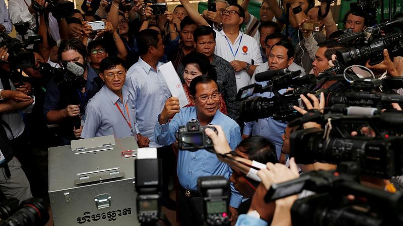 Kambodscha: Hun Sen erklärt sich zum Wahlsieger