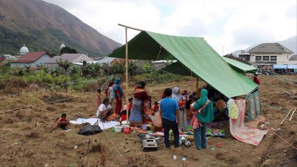 Terremoto abala ilha turística da Indonésia