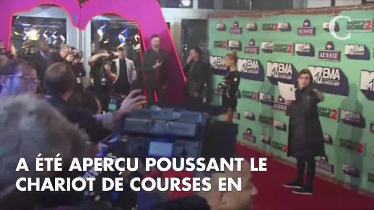 PHOTOS. Ils sont comme nous : Justin Bieber et Hailey Baldwin font des courses au supermarché