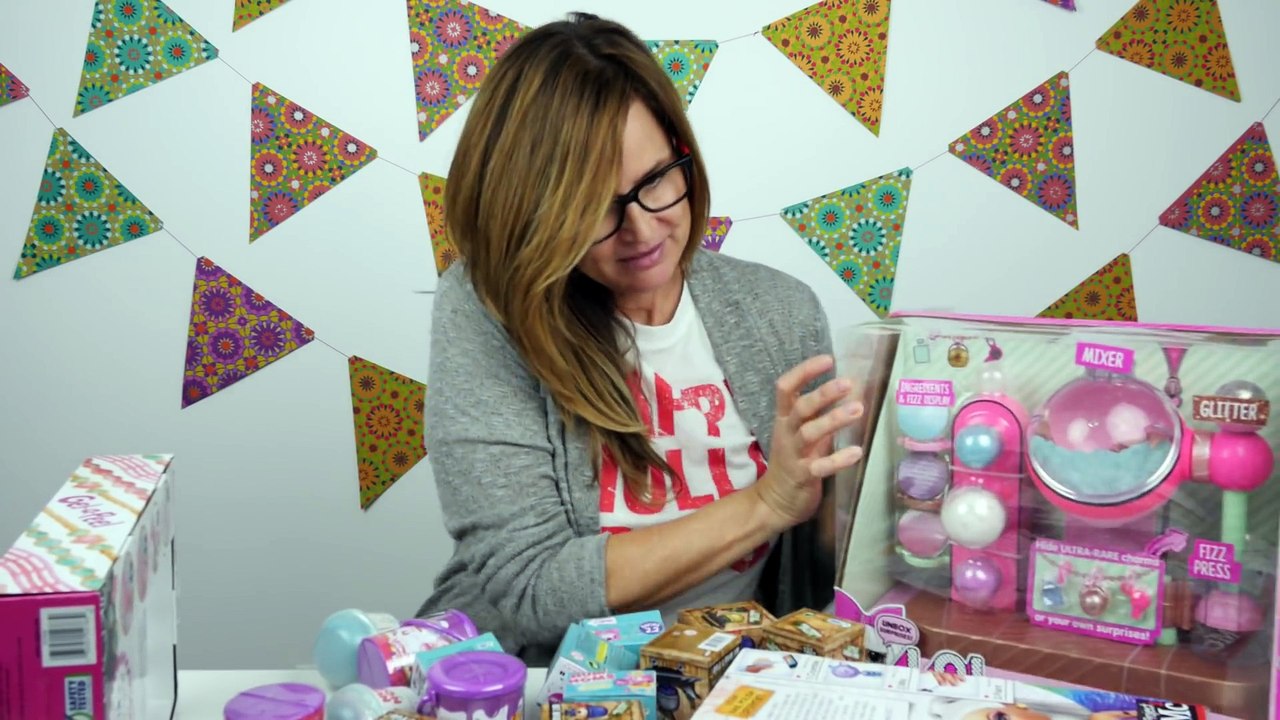 LOL Surprise! Num Noms and more! Christmas Toys from MGA _ Toy videos by DCTC Amy Jo