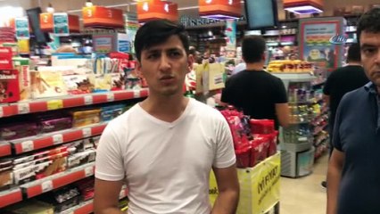 Dev mağaza zincirinde kıdem tazminatını alamayan işçiler eylem yaptı