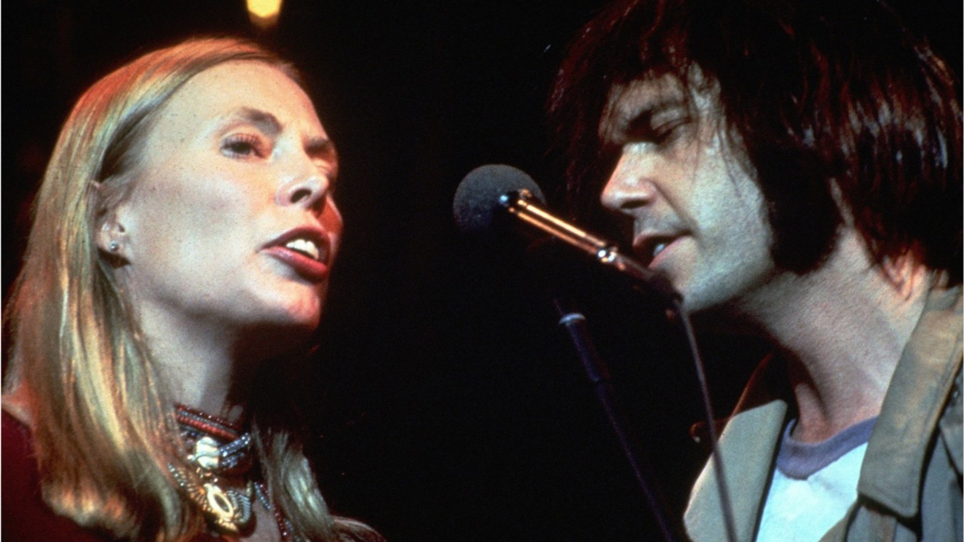 ⁣Lost Neil Young, Joni Mitchell Concert Emerges