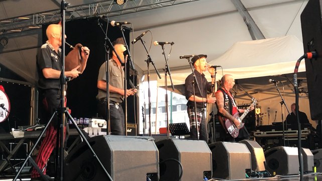 Les Ramoneurs de menhirs au festival de Cornouaille