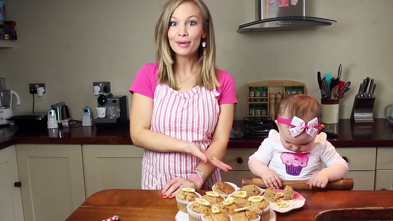 #ad | HOW TO: Bake Banana Muffins with Anna Sac...