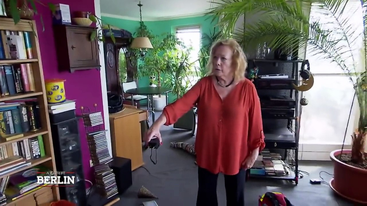 Beim Müll wegbringen verschwunden: Wo ist Maren? | Auf Streife - Berlin | SAT.1 TV