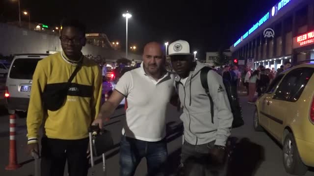 Toure ve Ayuk Trabzonspor İçin Türkiye'ye Geldi - Trabzon