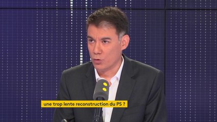 Hollande : "Je ne sais pas s'il fait sa rentrée, car je n'ai pas observé sa sortie" dit Olivier Faure