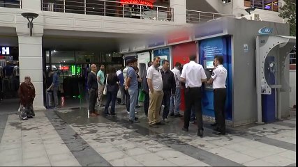 Hesabına Yanlışlıkla 22 Bin Lira Yatan Gençten İnsanlık Dersi
