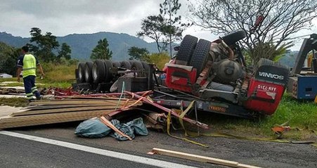 Hamile Kadın Trafik Kazası Geçirdi, Karnındaki Bebek Dışarı Fırladı