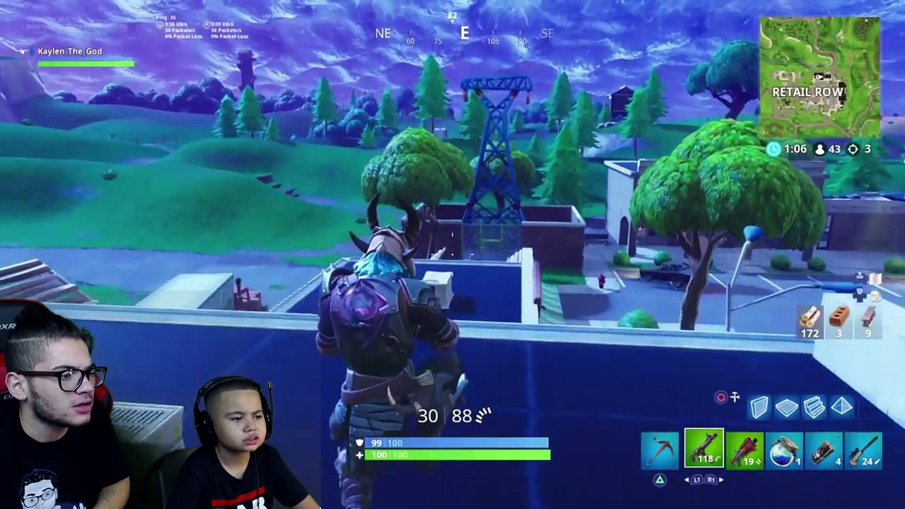 1 KILL = $100 FOR JAYDEN!!! 9 YEAR OLD LITTLE BROTHER PLAYS FORTNITE BATTLE ROYALE SOLOS OMG!!!