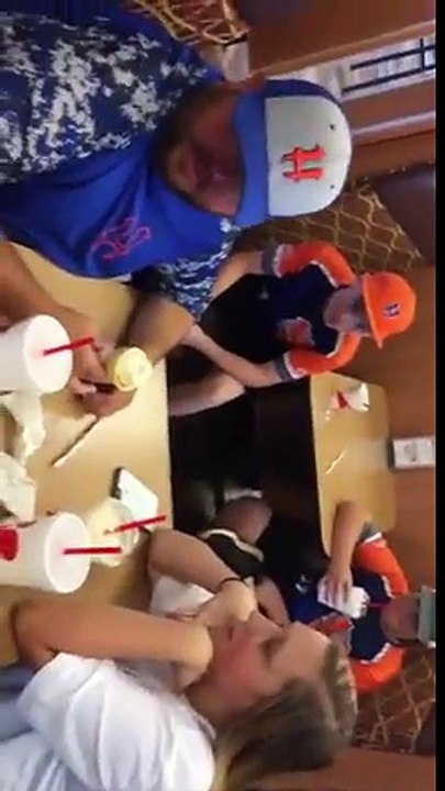 Tu as jamais vu une Licorne énervée ? Meilleure blague avec une glace...