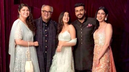 Jhanvi Kapoor, Arjun Kapoor, Khushi Kapoor & Anshula to stay together with Boney Kapoor | FilmiBeat