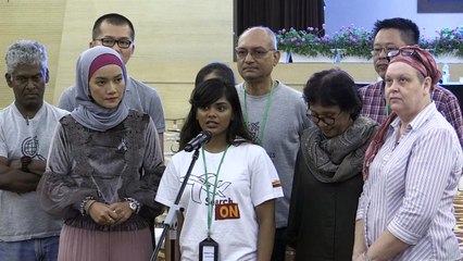 Relatório sobre MH370 decepciona parentes de vítimas