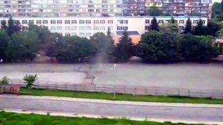Tornado formed into school playground while kids play