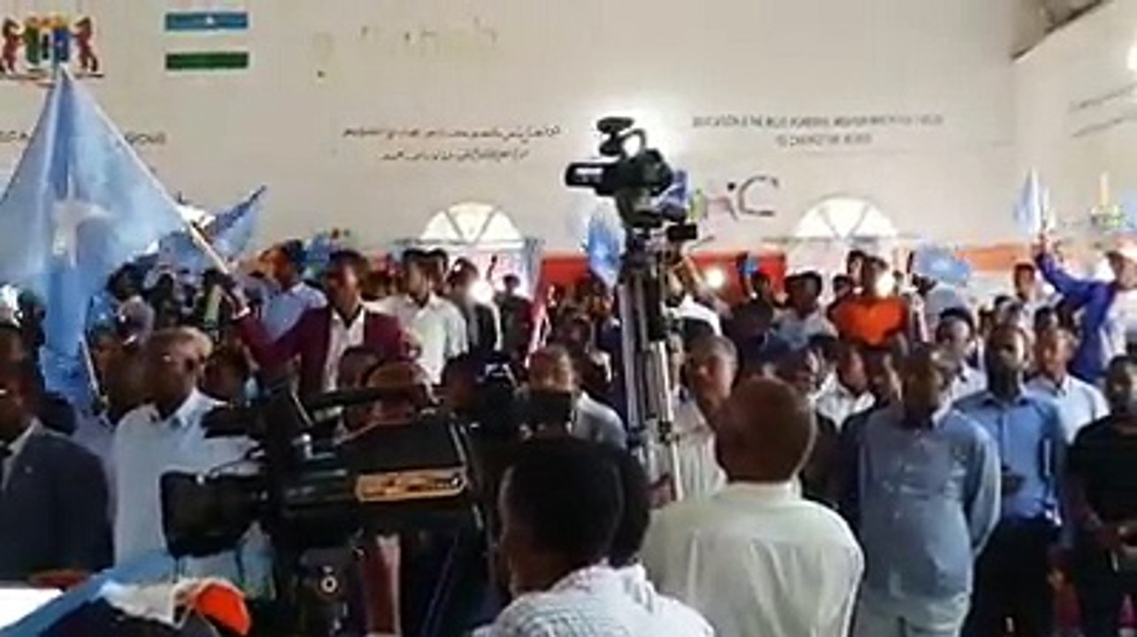 QOLOBA CALANKEED....GAROWE