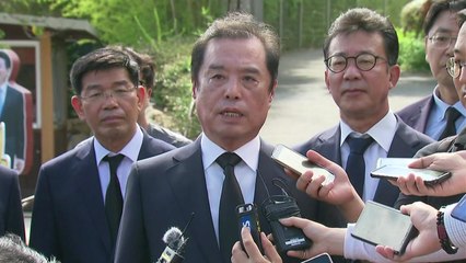 김병준, 봉하마을 방문...文 정책에 날 세우기 / YTN