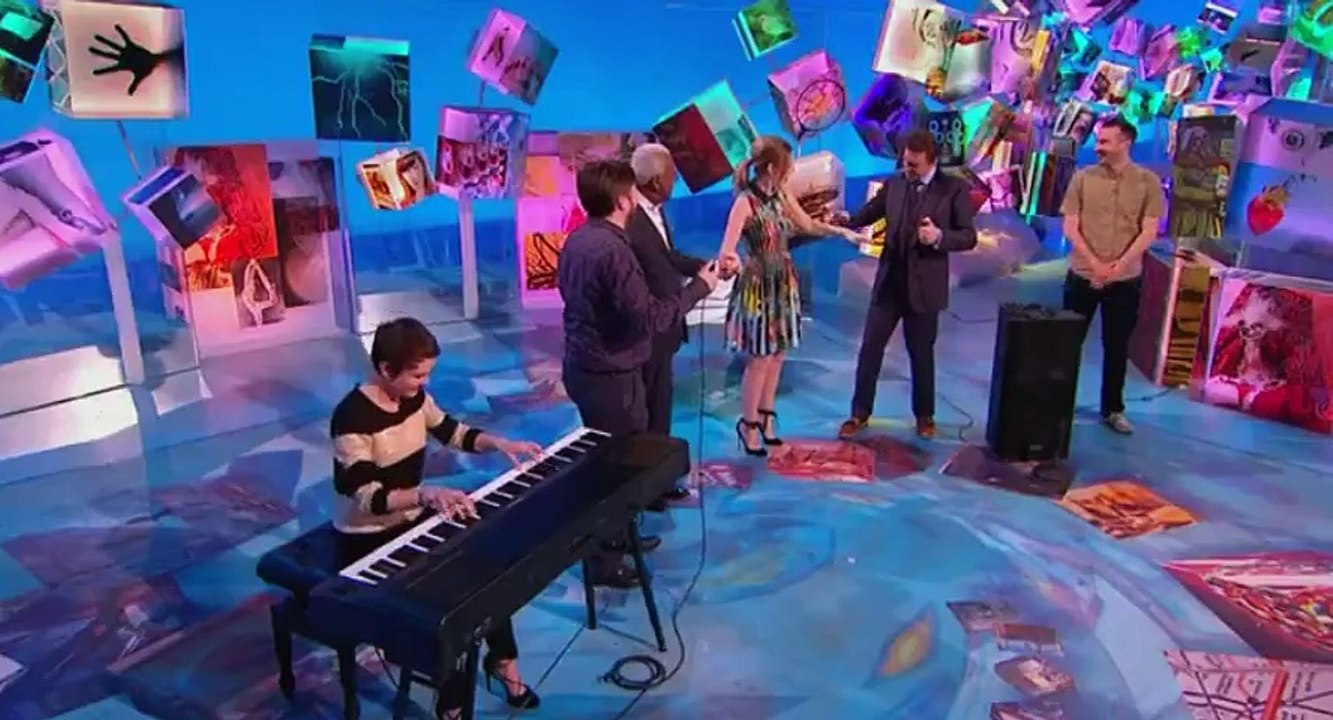 Duck Quacks Dont Echo UK S06  E05 Sir Trevor McDonald, Katherine Ryan,      Part 02