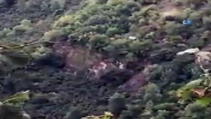 Aracın uçurumdan uçma anı kamerada