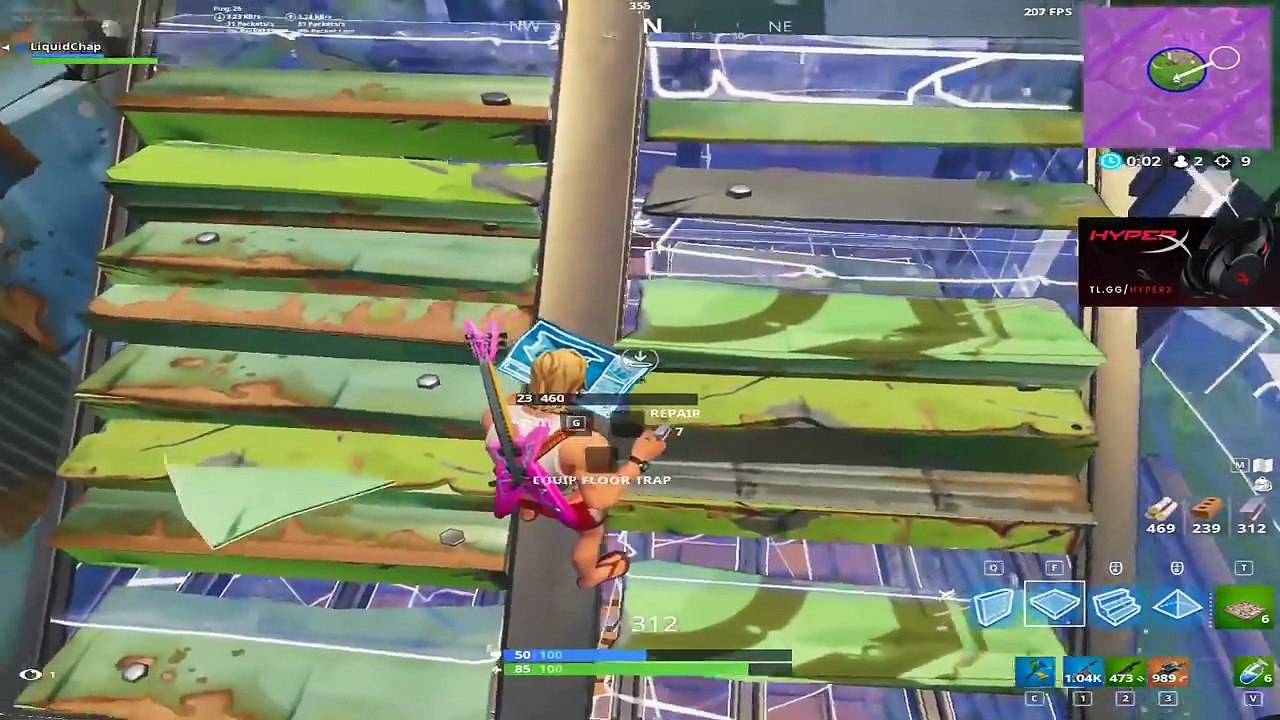 STREAMER GETS HITS BY THUNDER DURING LIVESTREAM!