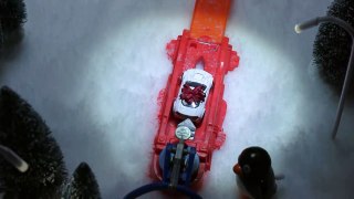 Hot Wheels Delivery from the North Pole! | Hot Wheels